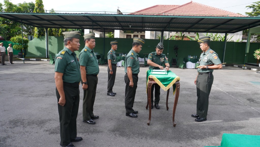 Dandim Boyolali Pimpin Korp Raport Penerimaan Personel Baru dan Acara Halal&nbsp;Bihalal