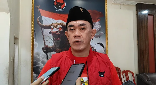 12 Orang Bakal Calon Walikota Palembang dan 2 Orang Bakal Wakil Walikota Kembalikan Formulir Ke DPC PDIP Palembang