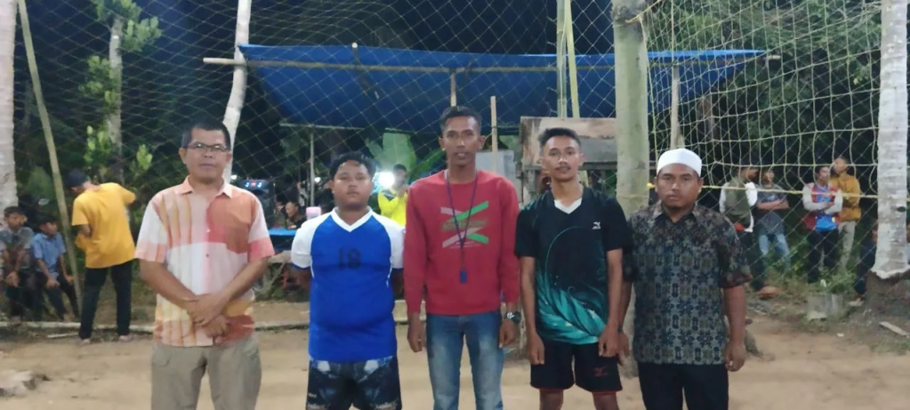 Antusias Pemuda Pemudi Desa Sidomulyo adakan Turnamen Bola&nbsp;Voli
