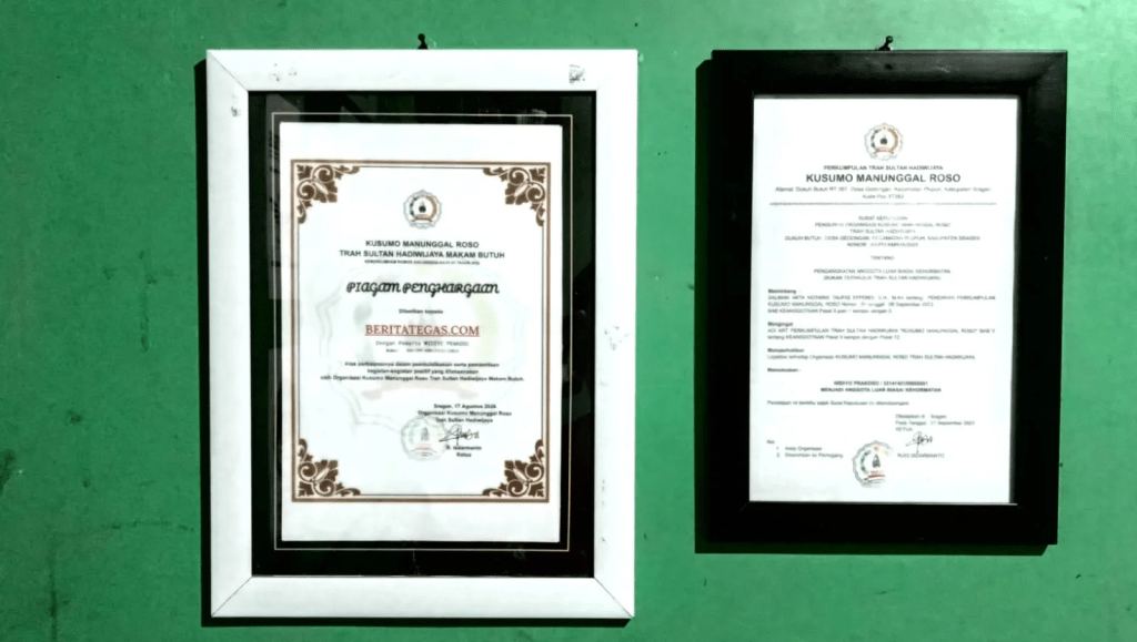 Beritategas.com terima Piagam Penghargaan dari Organisasi Kusumo Manunggal Roso Trah Sultan&nbsp;Hadiwijaya