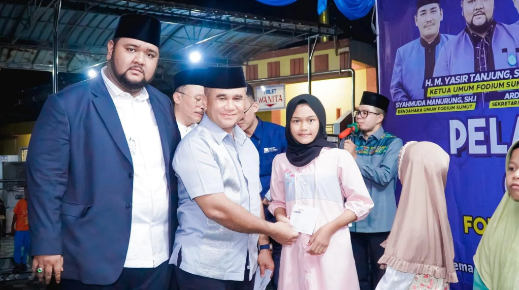 Berbagi dengan Anak Yatim Piatu, FODIUM Sumut Gelar Pelantikan, Konser Dakwah, Qosidah dan Sholawat Bersama&nbsp;Masyarakat